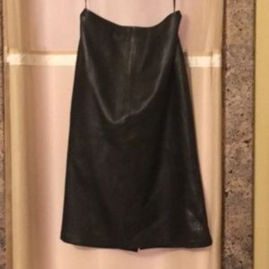 leather skirt
